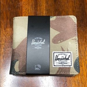 Herschel Wallet